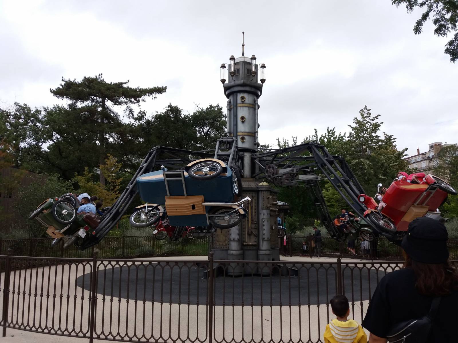 Billets pour le Jardin d'Acclimatation à Paris + pass Le Grand 8 Billets pour le Jardin d'Acclimatation à Paris + pass Le Grand 8
