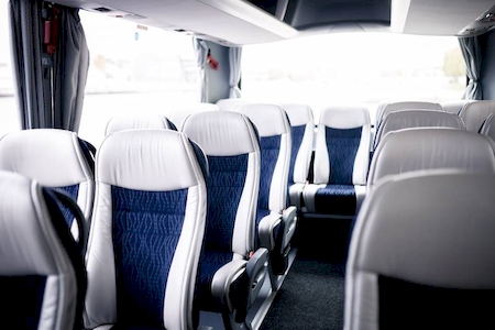 OMB Tourisme : Transport en autocars de grand tourisme et véhicules privés pour tous vos déplacements au départ de la Normandie