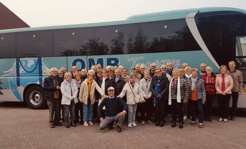 OMB Tourisme : Transport en autocars de grand tourisme et véhicules privés pour tous vos déplacements au départ de la Normandie
